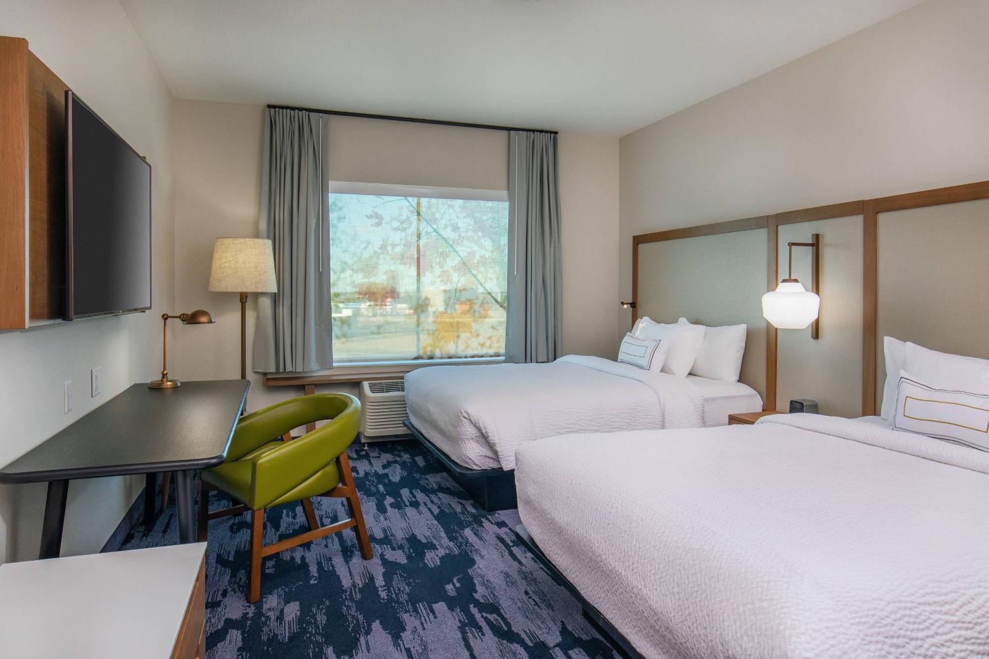 Fairfield Inn & Suites By Marriott Mcpherson Exteriör bild